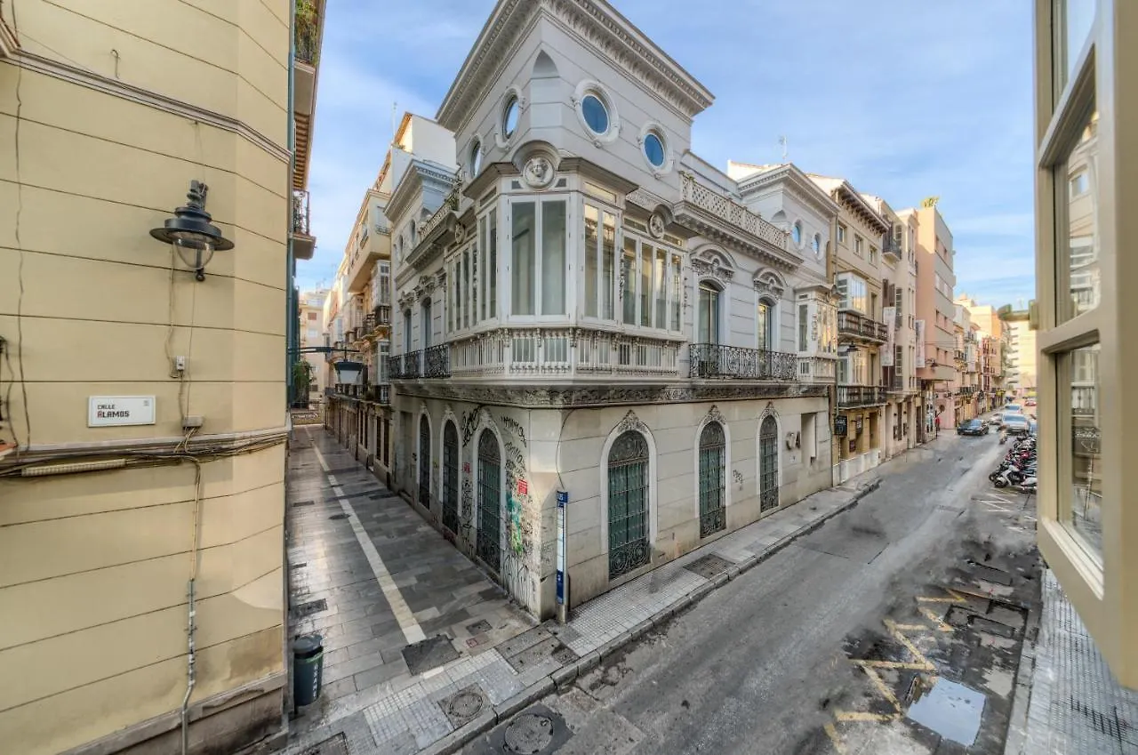 Lyrioshomes Apartamento Estudio La Biznaga Malaga Apartament